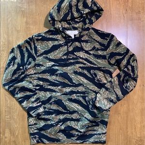 Men’s Tiger Stripe Camo Hoodie Sz Small